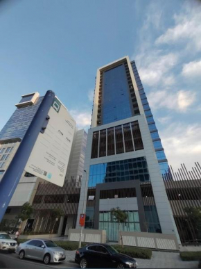 Studio in Business bay, Metro!